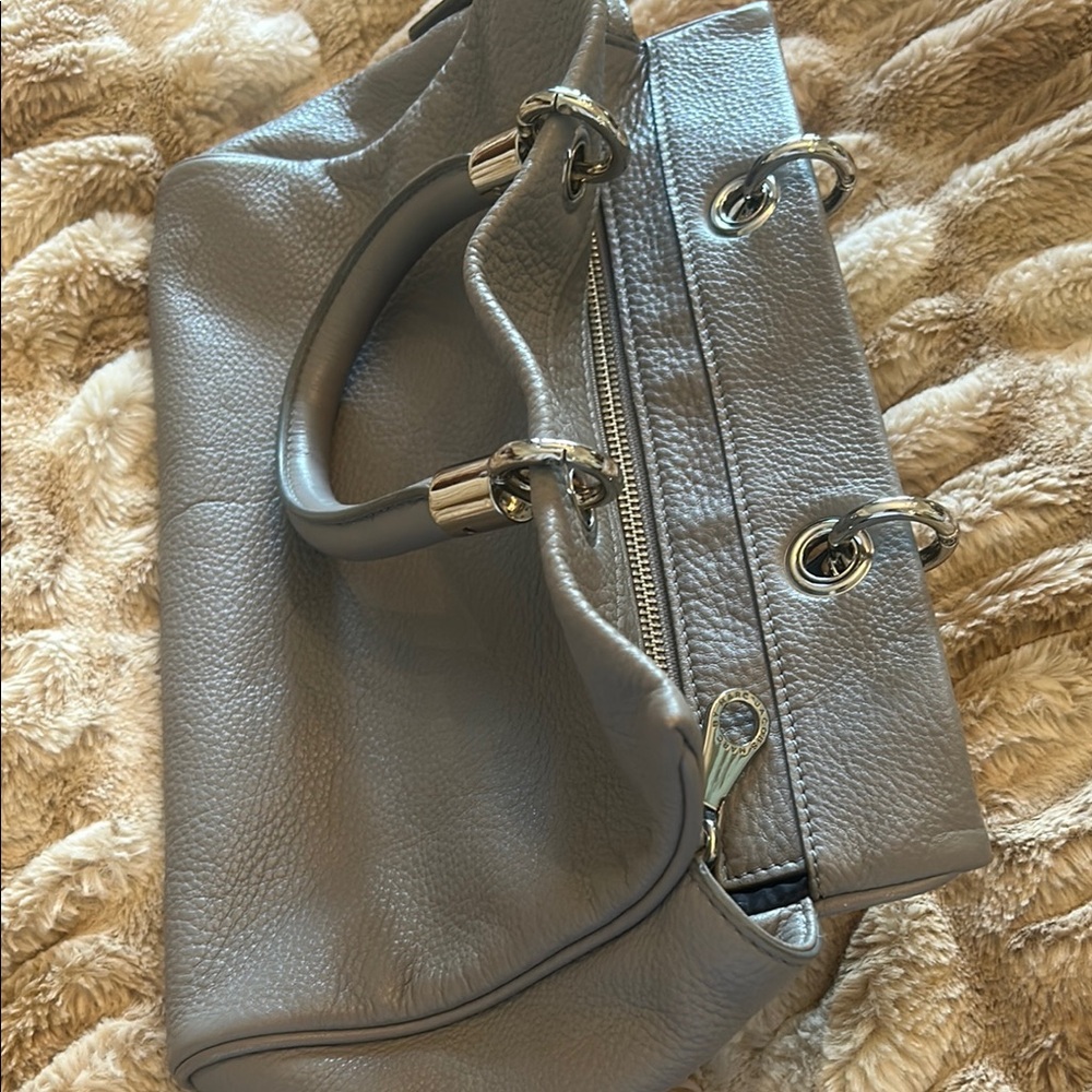 Marc Jacobs Gray Leather Satchel with Structured Design. Great condition. - Picture 8 of 8